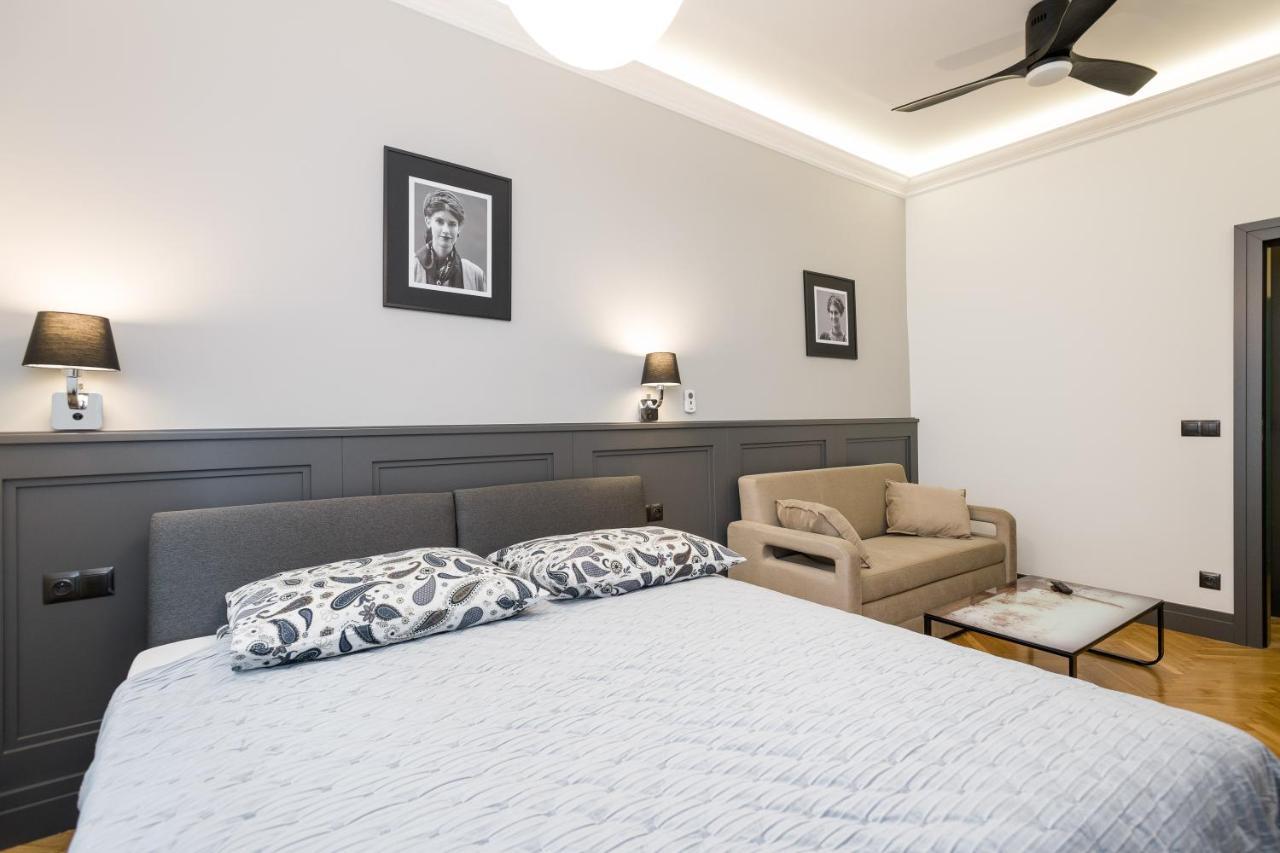Luxury Apartment At The Main Square Cracovia Exterior foto